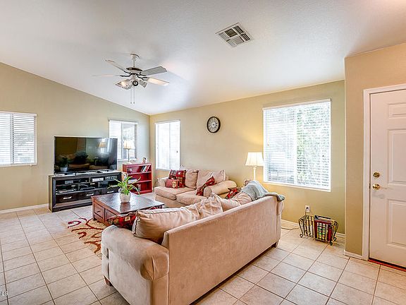 4th image of 2074 S Lawther Dr