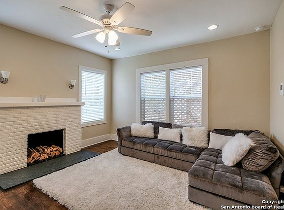 4th image of 1243 Avant Ave