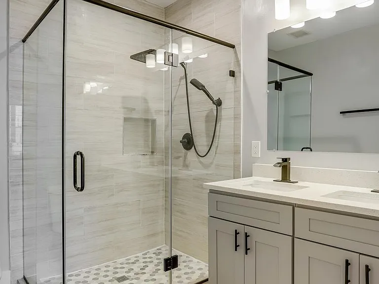 1225 Raum St NE #1 — Photo 18