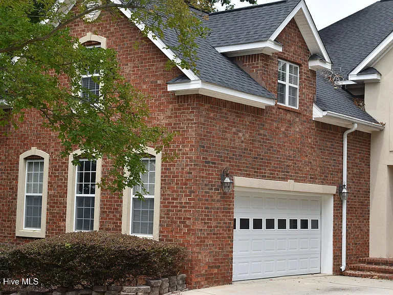 269 Foxfire Ct — Photo 33