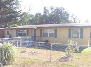 1564 Maple Dr, Fort Myers, FL 33907