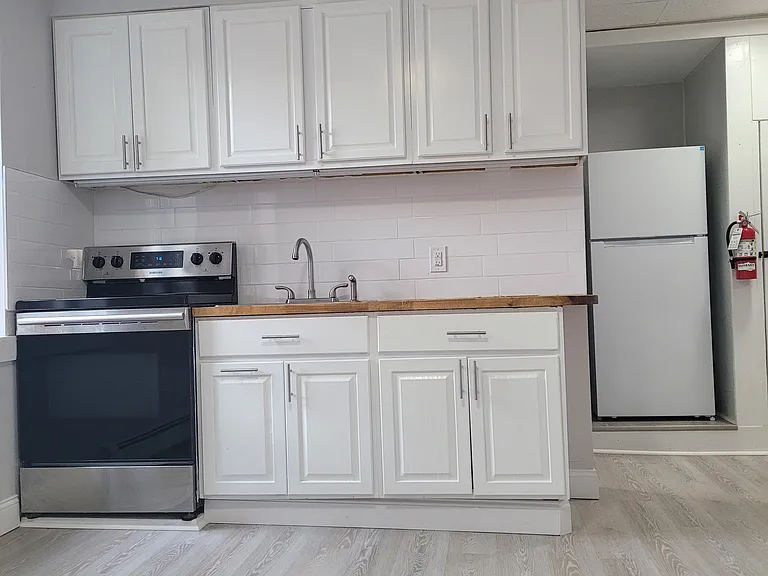 35 Main St #2 — Photo 2