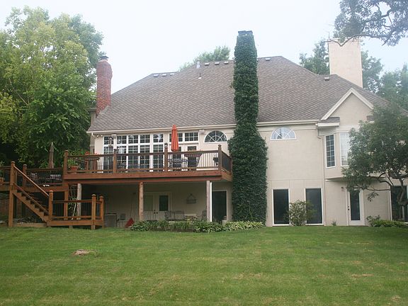 5th image of 2208 Winding Woods Dr
