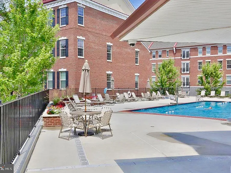 1 Academy Cir #311 — Photo 39