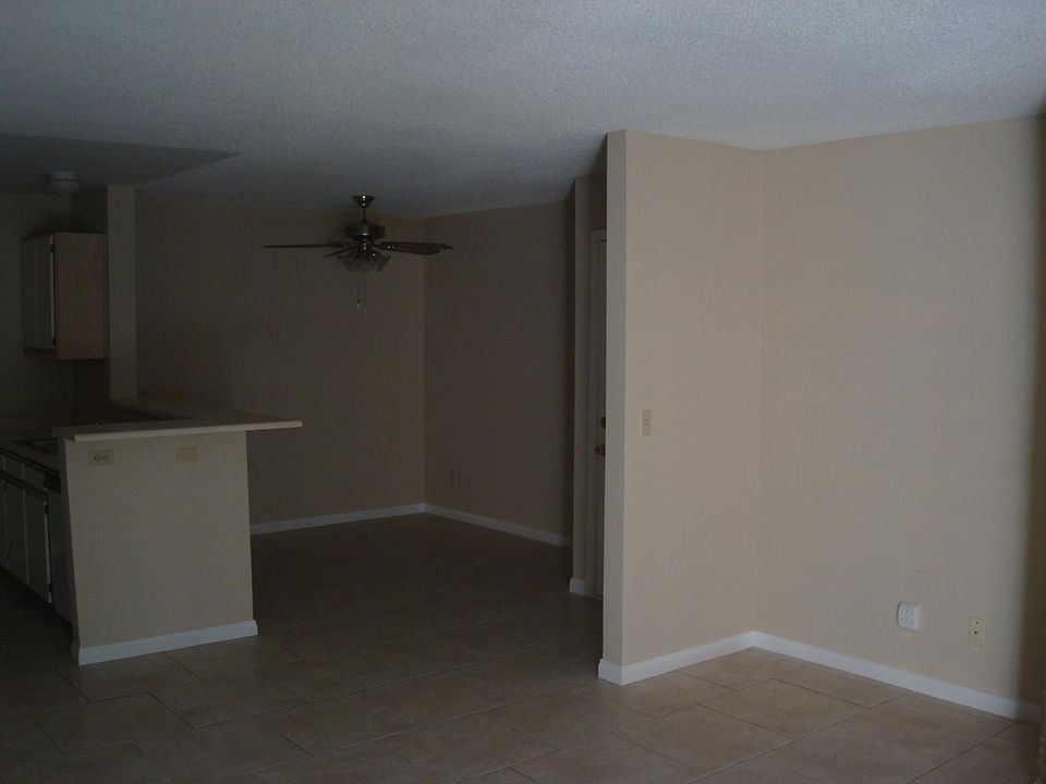 2nd image of 2200 Fort Apache Ave #2043