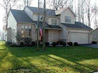 7227 Iroquois Trl, Holland, OH 43528