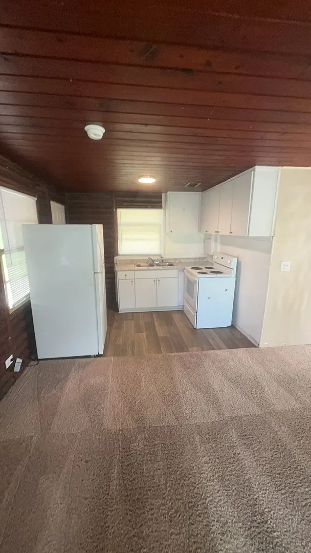 Two Bedroom One Bath Home — Photo 3