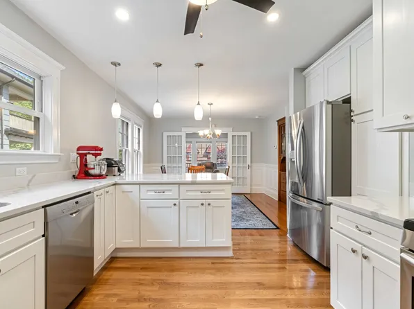 1045 Adams St #1, Boston, MA 02124