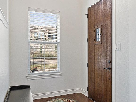 2nd image of 108 Rivalto Cir APT 2