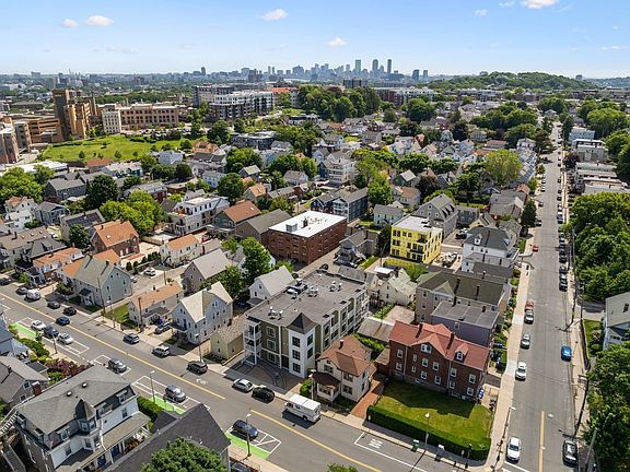 4th image of 56 Winship St #303