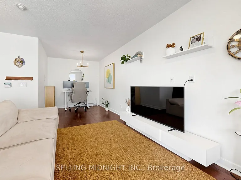 80 Western Battery Rd #307 — Photo 7