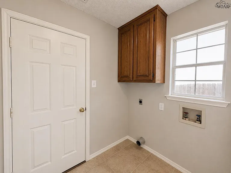 5201 Pebblestone Dr — Photo 11