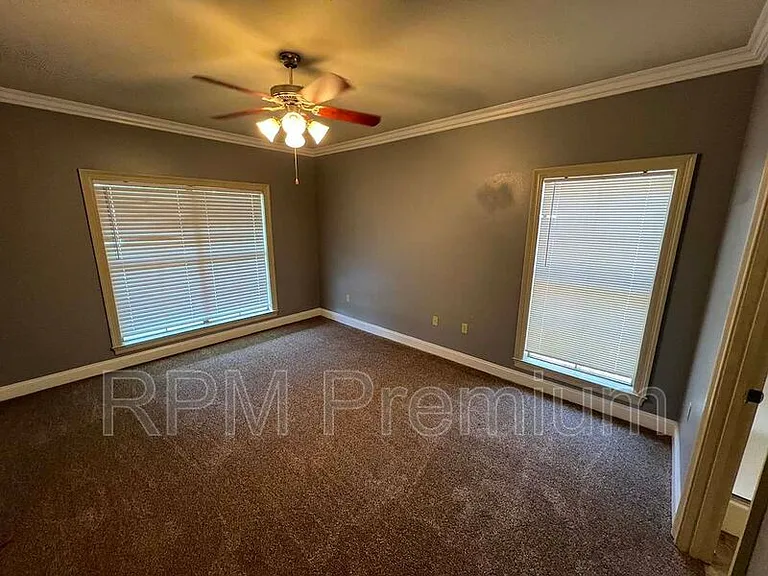 3995 Water Oak Dr — Photo 23