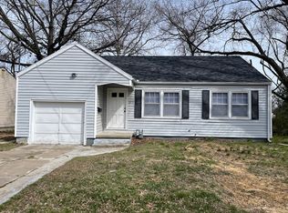 1713 S Walnut St, Pittsburg, KS 66762