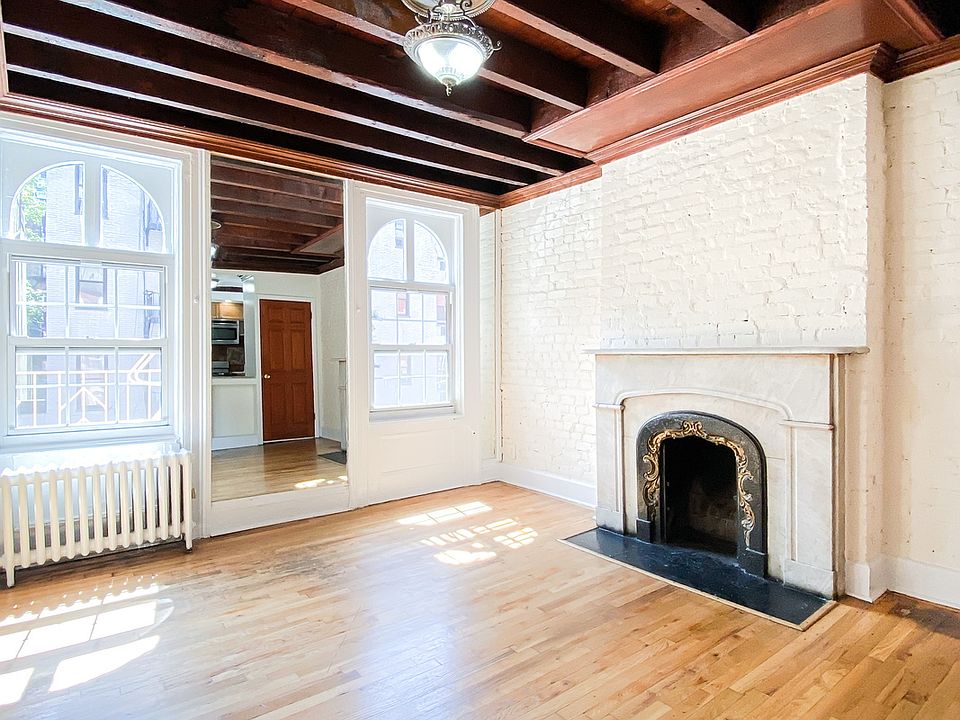 1st image of 137 E 27th St #1