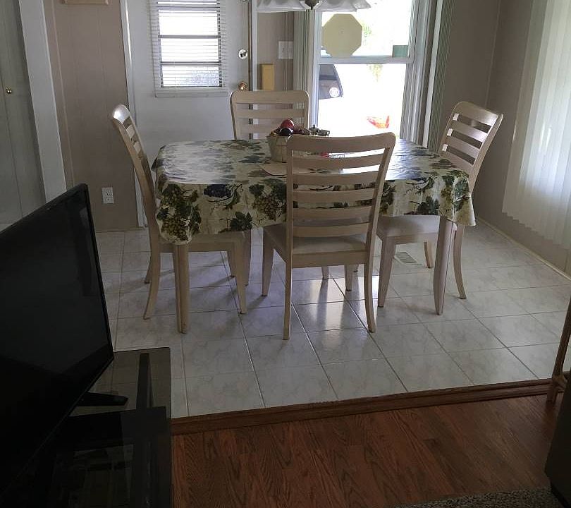 1st image of 202 Spanish Lakes Dr