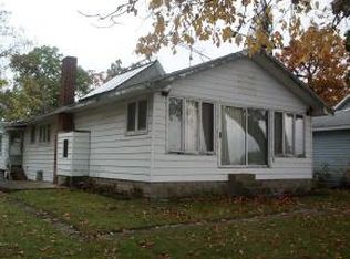 1717 Mitchell Dr, Rochester, IN 46975