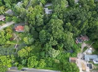 East Main St, Centerport, NY