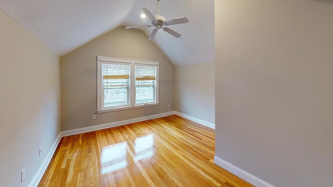 1 bed, $995 — Photo 4
