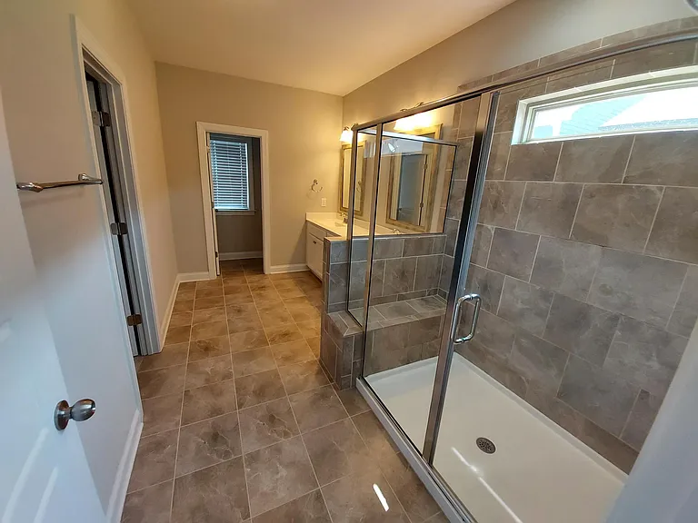 205 Hensley Oak Way — Photo 16