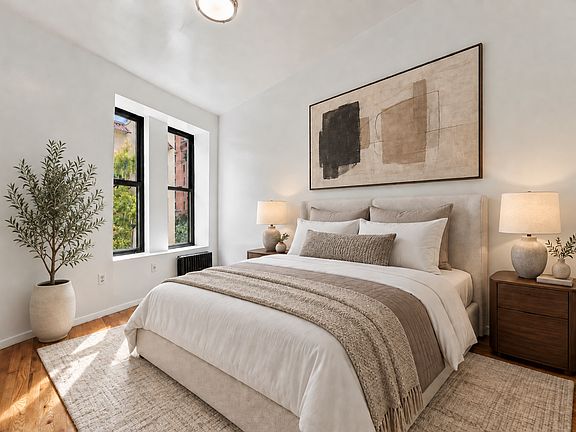 3rd image of 117 Perry St APT 8