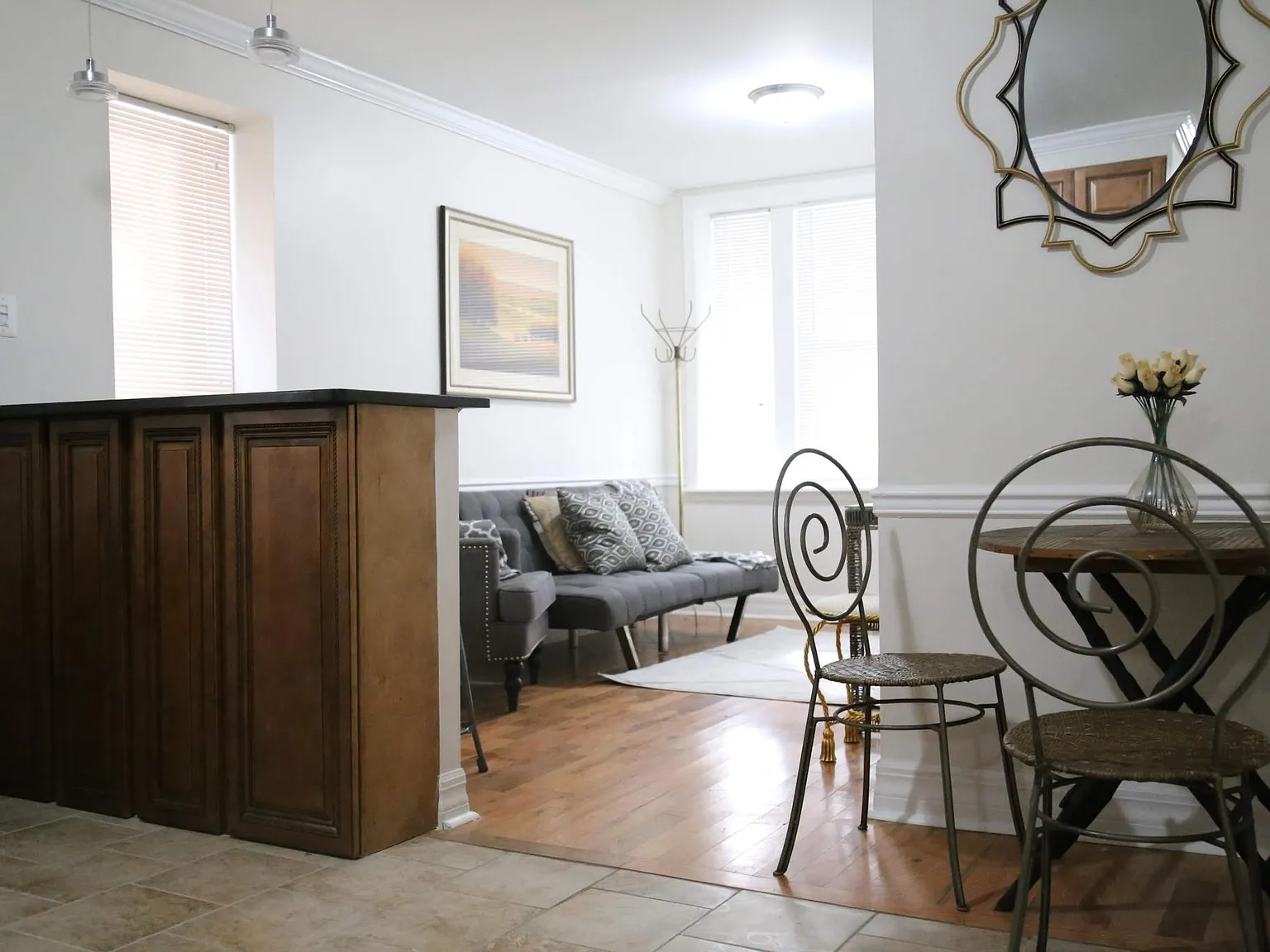 1605 W Tioga St — Photo 2