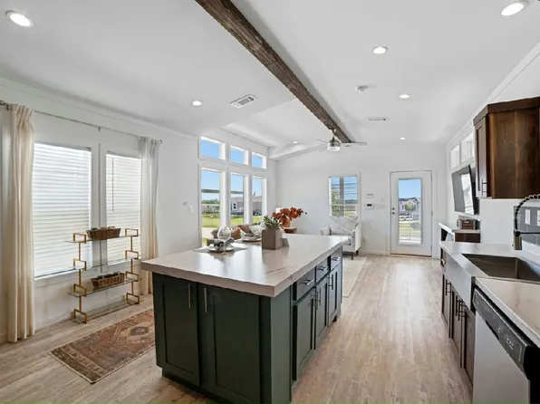 18 Tranquility Trails Way #181, Willis, TX 77318