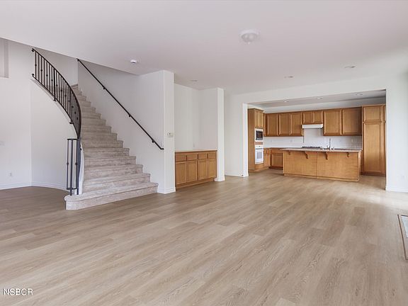 4th image of 2534 Logan Dr