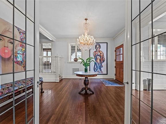 4th image of 507 Pembroke Ave