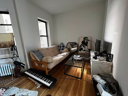 1st image of 217 E 33rd St APT 3FW