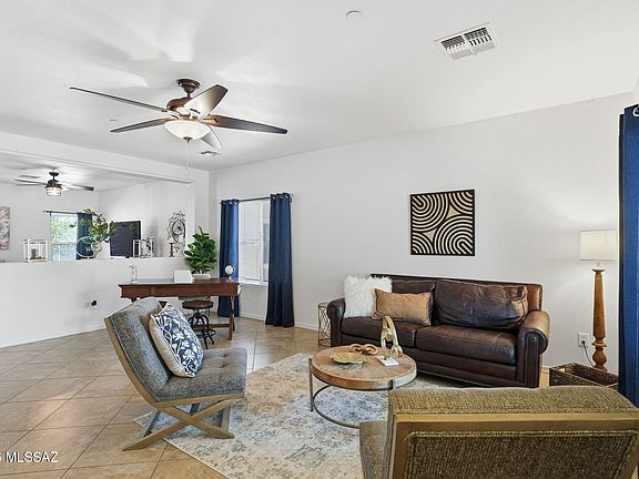 4th image of 238 W Calle Bayeta