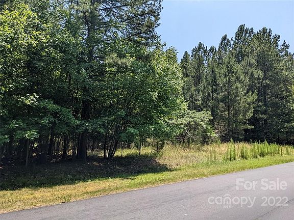 3rd image of 223 Plantation Way #82