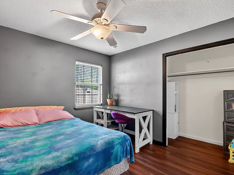 606 Windhaven Dr — Photo 21
