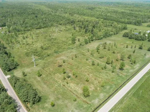 4635 N Coleman Rd, Coleman, MI 48618