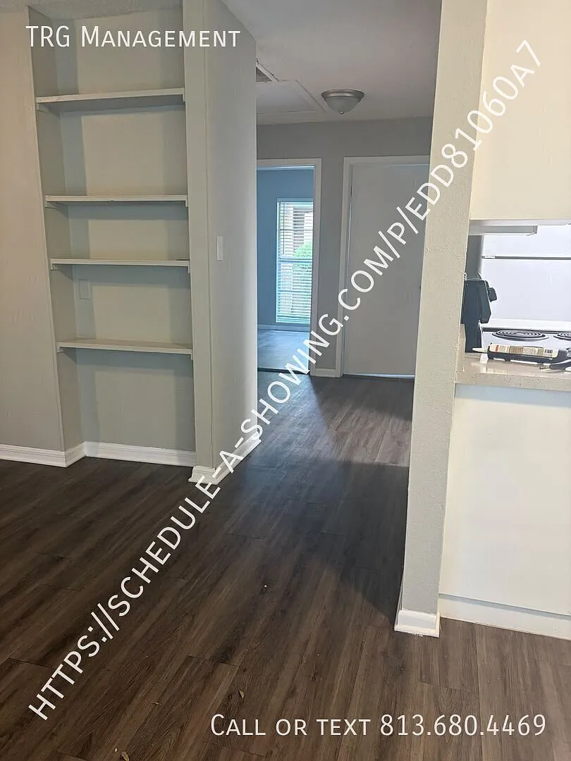 Your Perfect 2-Bedroom Awaits - $500 Deposit & First Month Free! — Photo 1