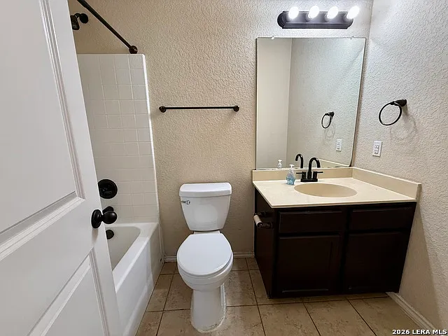 685 Creekside Cir — Photo 11