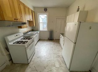 34 Elm St, Somerville, MA 02143