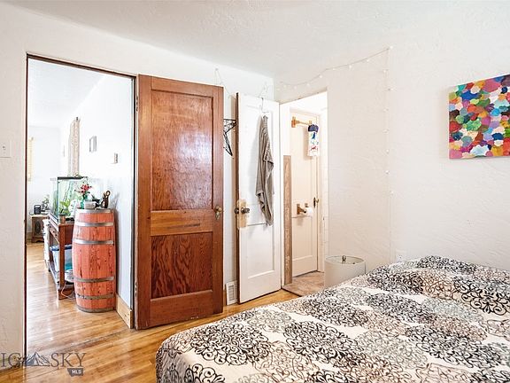 5th image of 31 N Dakota St