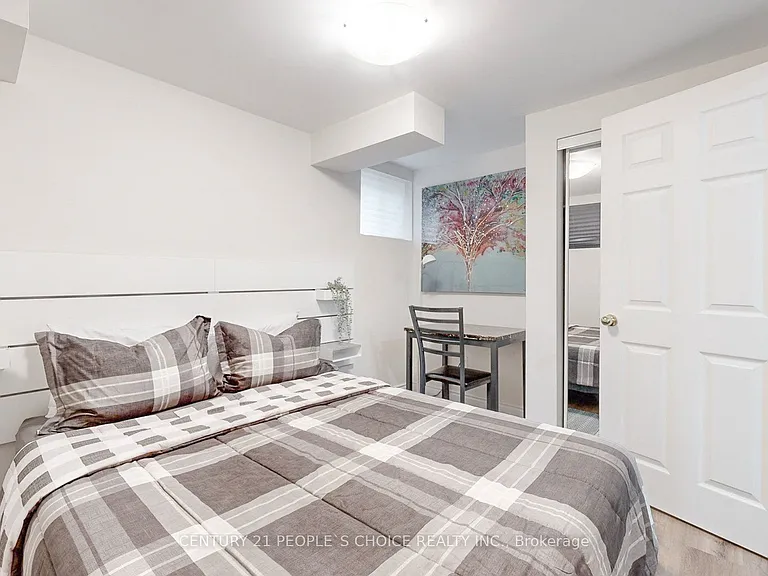 113 Frenchpark Cir #LOWER — Photo 9