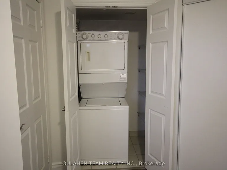 80 Harrison Garden Blvd #219 — Photo 20