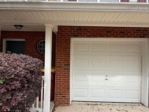 2nd image of 197 Swaying Pine Ct