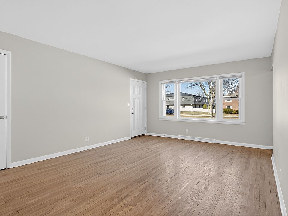 Primary living area with coat closet