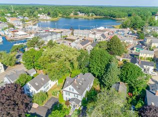 6 Chestnut St, Kennebunkport, ME 04046