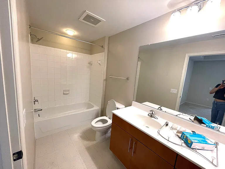 1390 Kenyon St NW #412 — Photo 13
