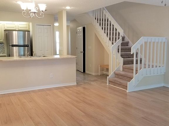 5th image of 3534 Woodwards Cove Ct