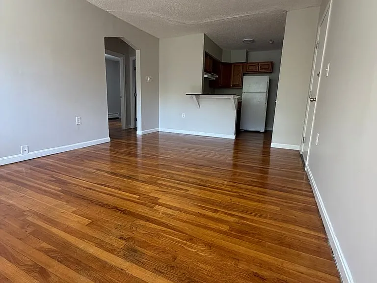 206 Stackpole Street — Photo 16