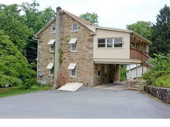 332 Galen Hall Rd N Unit 2