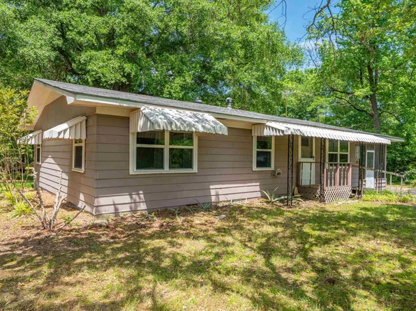 240 Gum St, Arkadelphia, AR 71923