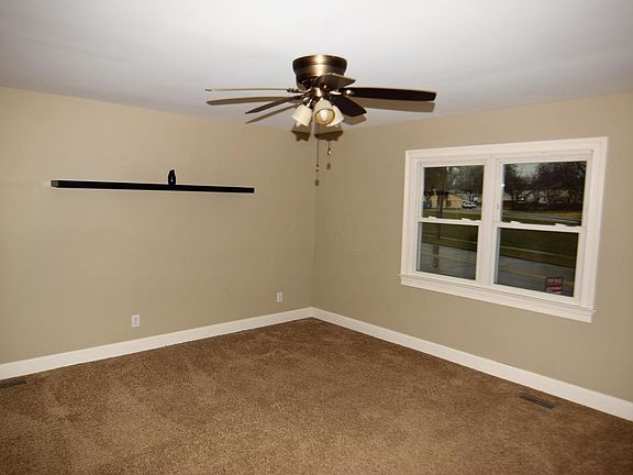 4th image of 618 Milford Ave