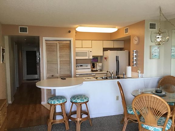 3rd image of 500 Burton Dr #4307